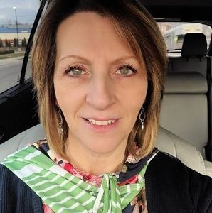 Meet your Posher, Lynn